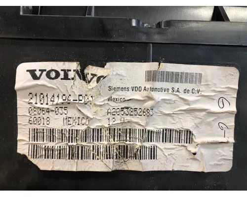 Volvo VNL Instrument Cluster