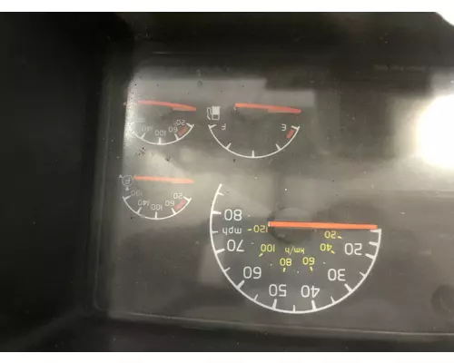 Volvo VNL Instrument Cluster