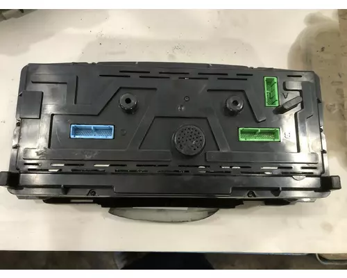 Volvo VNL Instrument Cluster