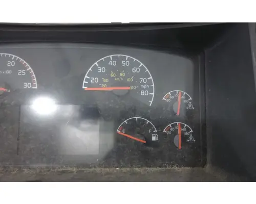 Volvo VNL Instrument Cluster