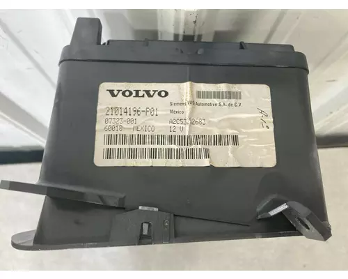 Volvo VNL Instrument Cluster