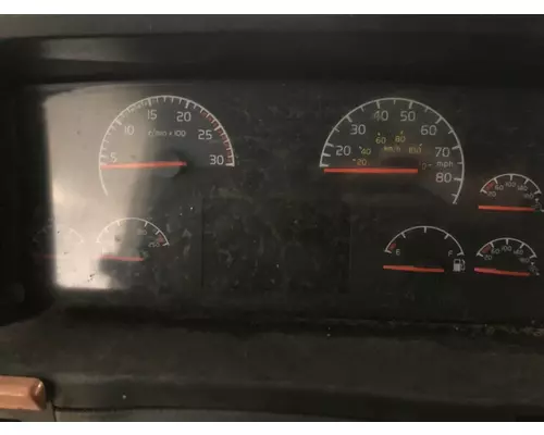 Volvo VNL Instrument Cluster