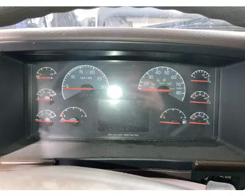 Volvo VNL Instrument Cluster