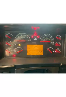 Volvo VNL Instrument Cluster