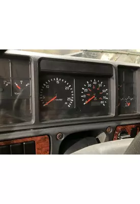 Volvo VNL Instrument Cluster