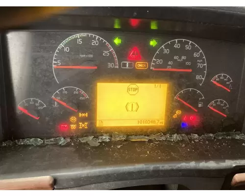 Volvo VNL Instrument Cluster