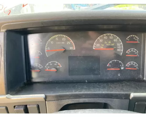 Volvo VNL Instrument Cluster