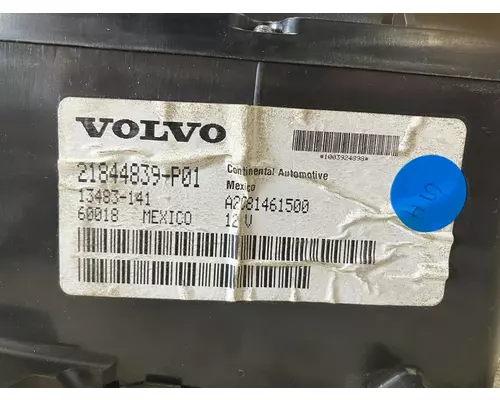 Volvo VNL Instrument Cluster