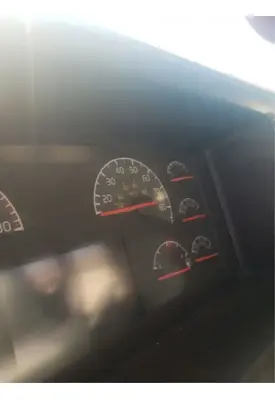 Volvo VNL Instrument Cluster