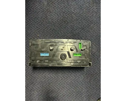 Volvo VNL Instrument Cluster