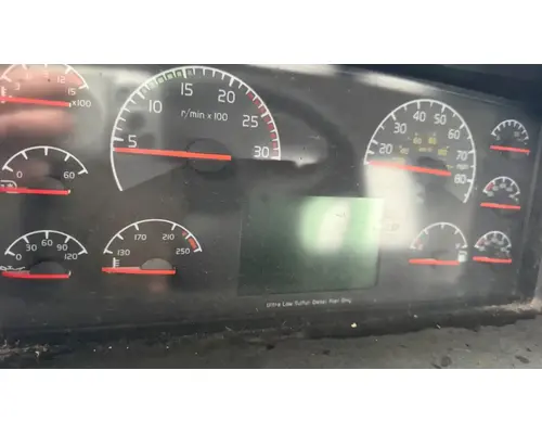 Volvo VNL Instrument Cluster