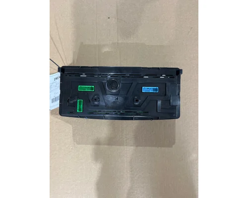 Volvo VNL Instrument Cluster
