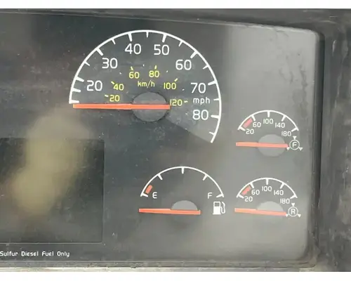 Volvo VNL Instrument Cluster