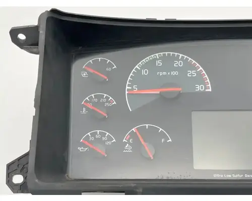 Volvo VNL Instrument Cluster
