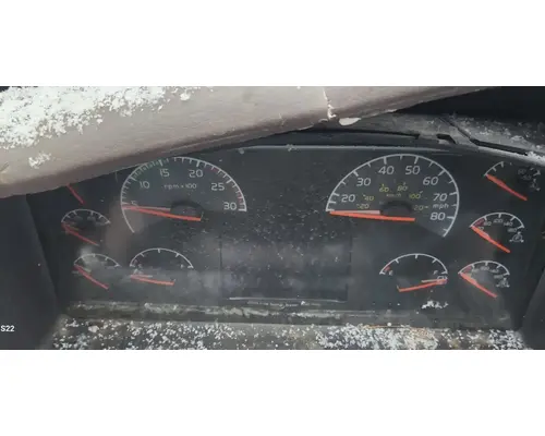 Volvo VNL Instrument Cluster