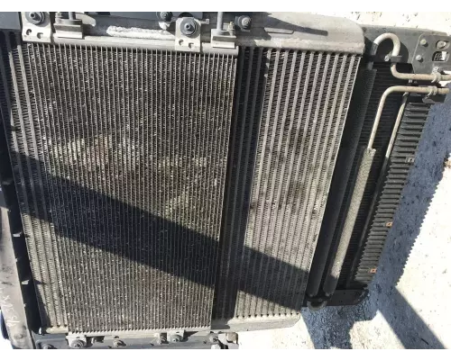 Volvo VNL Intercooler