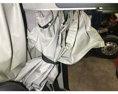 Volvo VNL Interior Curtains