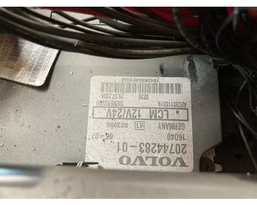 Volvo VNL Light Control Module