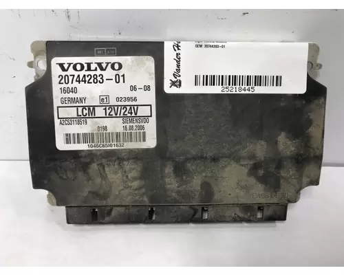 Volvo VNL Light Control Module