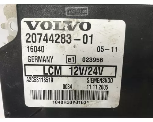 Volvo VNL Light Control Module