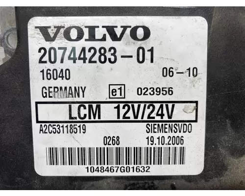 Volvo VNL Light Control Module