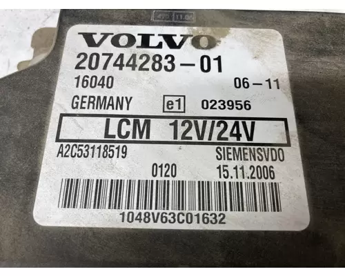 Volvo VNL Light Control Module