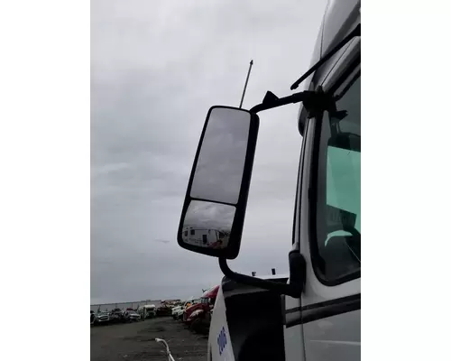 Volvo VNL Mirror (Side View)