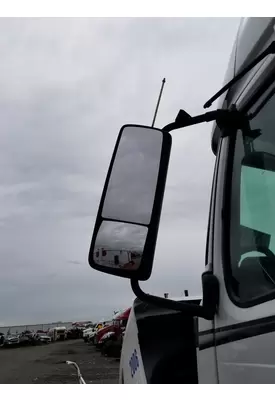 Volvo VNL Mirror (Side View)