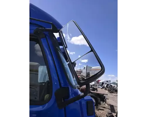 Volvo VNL Mirror (Side View)