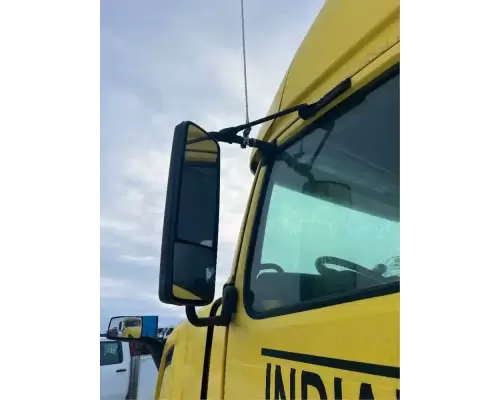 Volvo VNL Mirror (Side View)