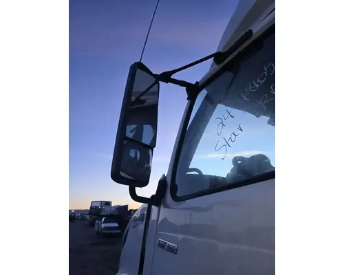 Volvo VNL Mirror (Side View)