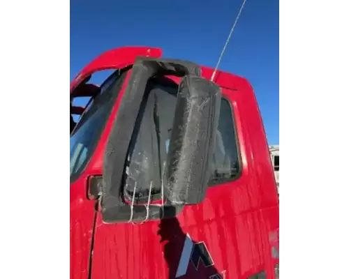 Volvo VNL Mirror (Side View)