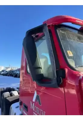 Volvo VNL Mirror (Side View)