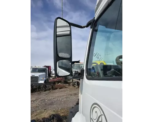 Volvo VNL Mirror (Side View)