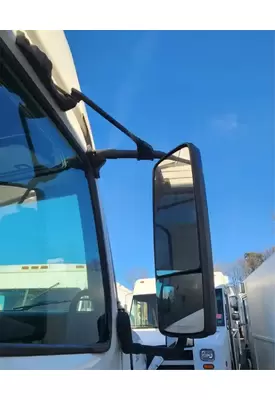 Volvo VNL Mirror (Side View)