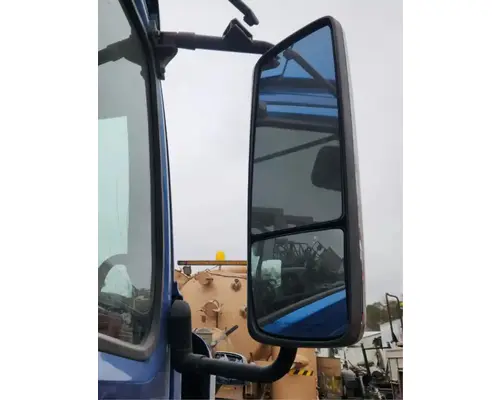 Volvo VNL Mirror (Side View)