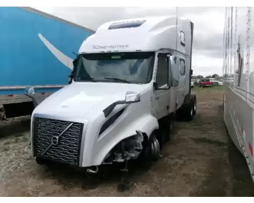 Volvo VNL Miscellaneous Parts