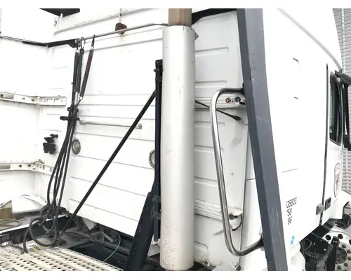 Volvo VNL Muffler Shield