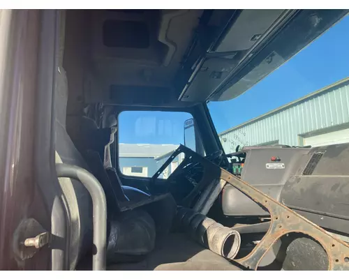 Volvo VNL Parts Unit