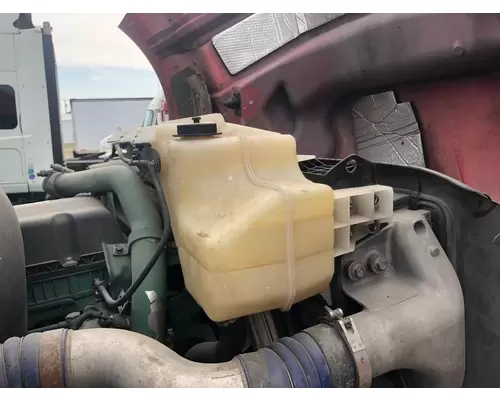 Volvo VNL Radiator Overflow Bottle  Surge Tank