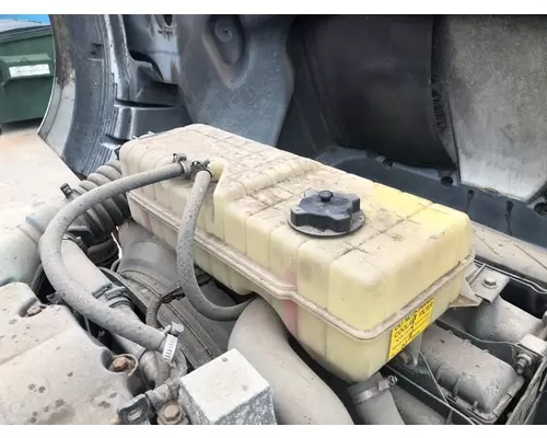 Volvo VNL Radiator Overflow Bottle  Surge Tank