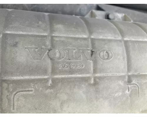 Volvo VNL Radiator Overflow Bottle  Surge Tank