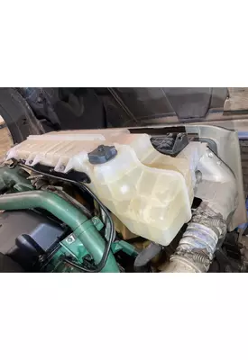 Volvo VNL Radiator Overflow Bottle / Surge Tank