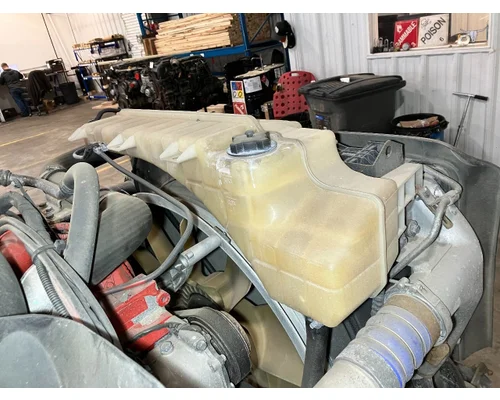 Volvo VNL Radiator Overflow Bottle / Surge Tank