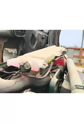 Volvo VNL Radiator Overflow Bottle / Surge Tank