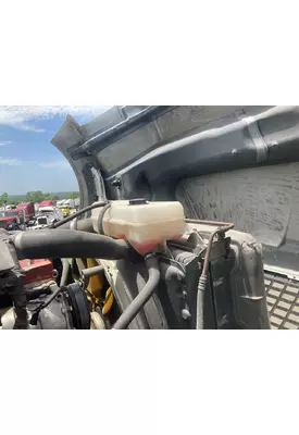 Volvo VNL Radiator Overflow Bottle / Surge Tank