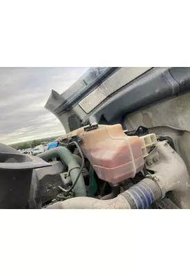 Volvo VNL Radiator Overflow Bottle / Surge Tank