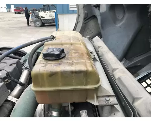 Volvo VNL Radiator Overflow Bottle  Surge Tank