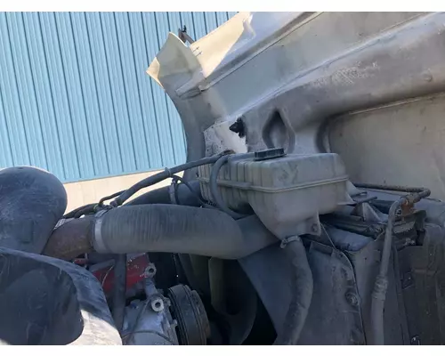 Volvo VNL Radiator Overflow Bottle  Surge Tank