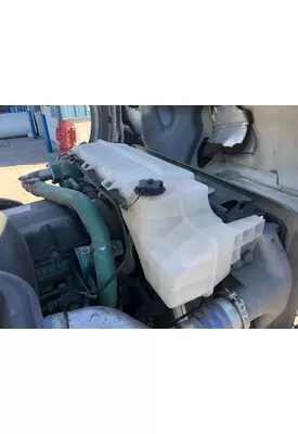 Volvo VNL Radiator Overflow Bottle / Surge Tank